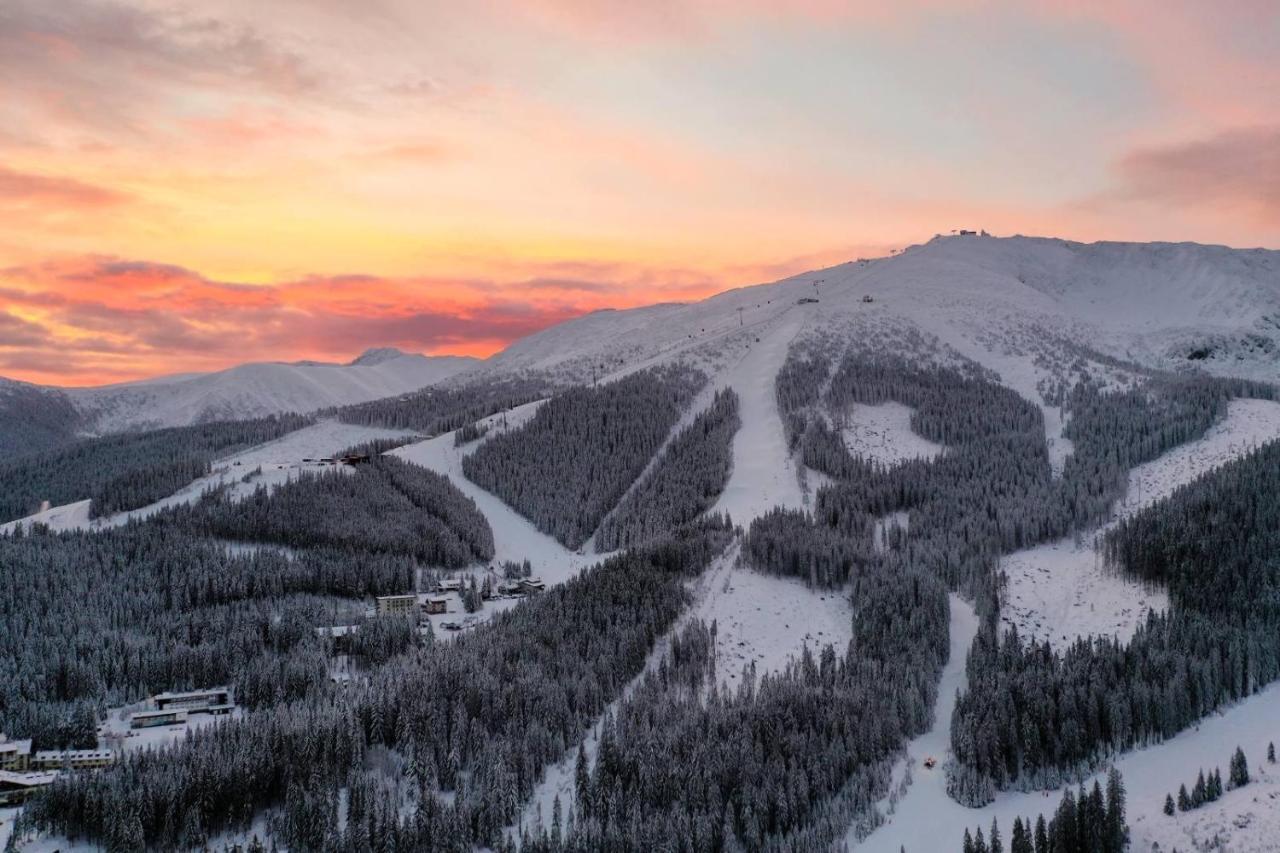 Cardinal Jasna Mountain Wellness Apartment Demanovska Dolina Bagian luar foto